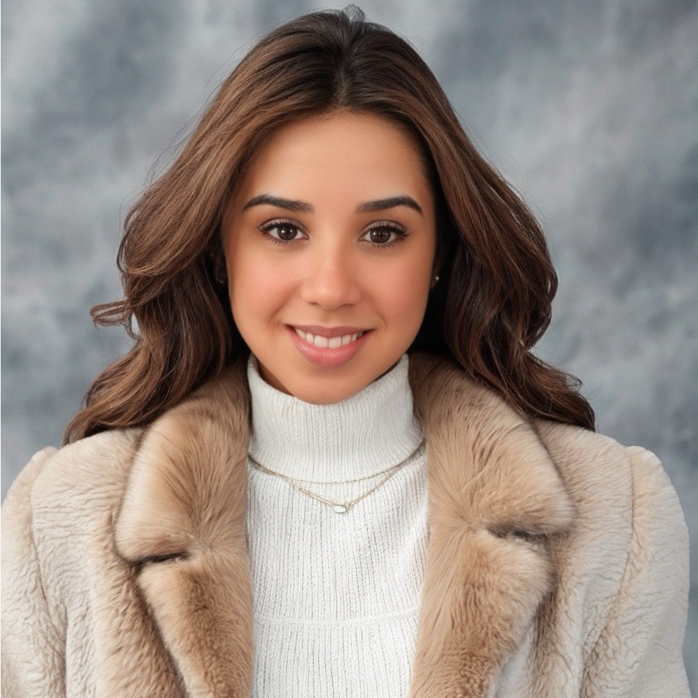 Meet your Posher, Isabella